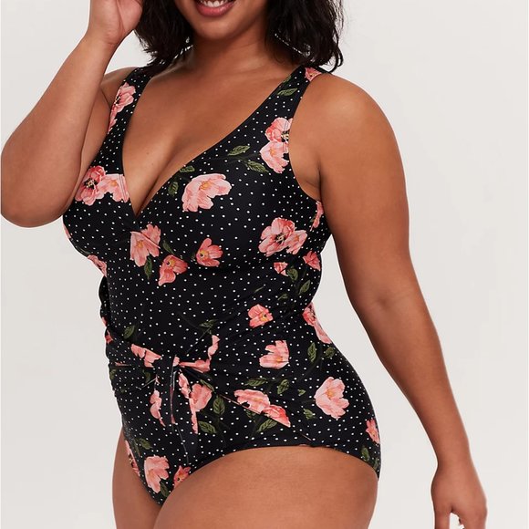 Torrid 5X Swimsuit One Piece Floral Polka Dot Plus